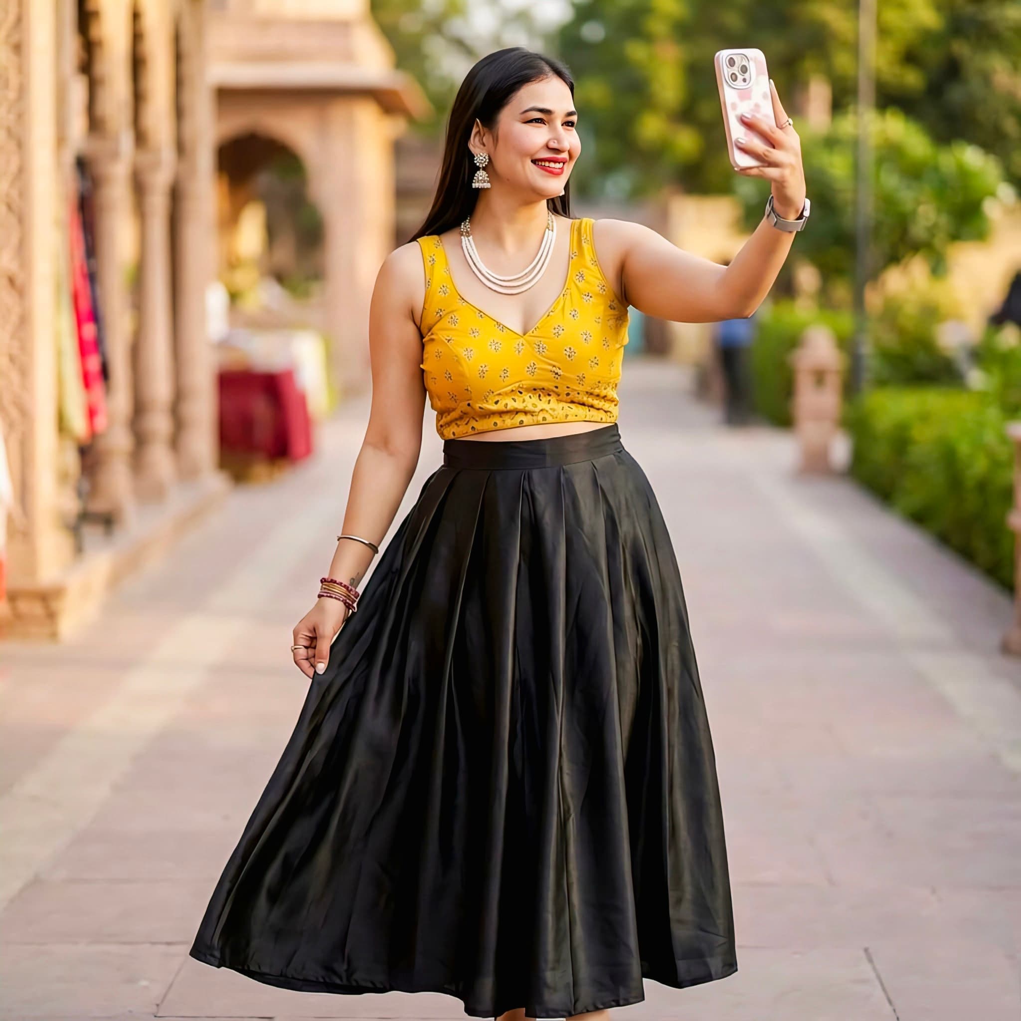 Mature housewife escort in Jaipur offering discreet female companion service for private hotel bookings